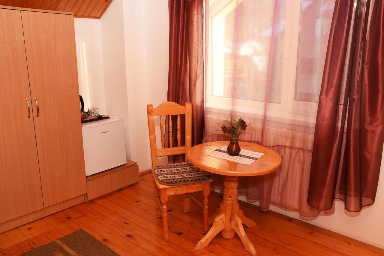 Oskolok Dovbusha Mini-Hotel Jaremtsche Exterior foto