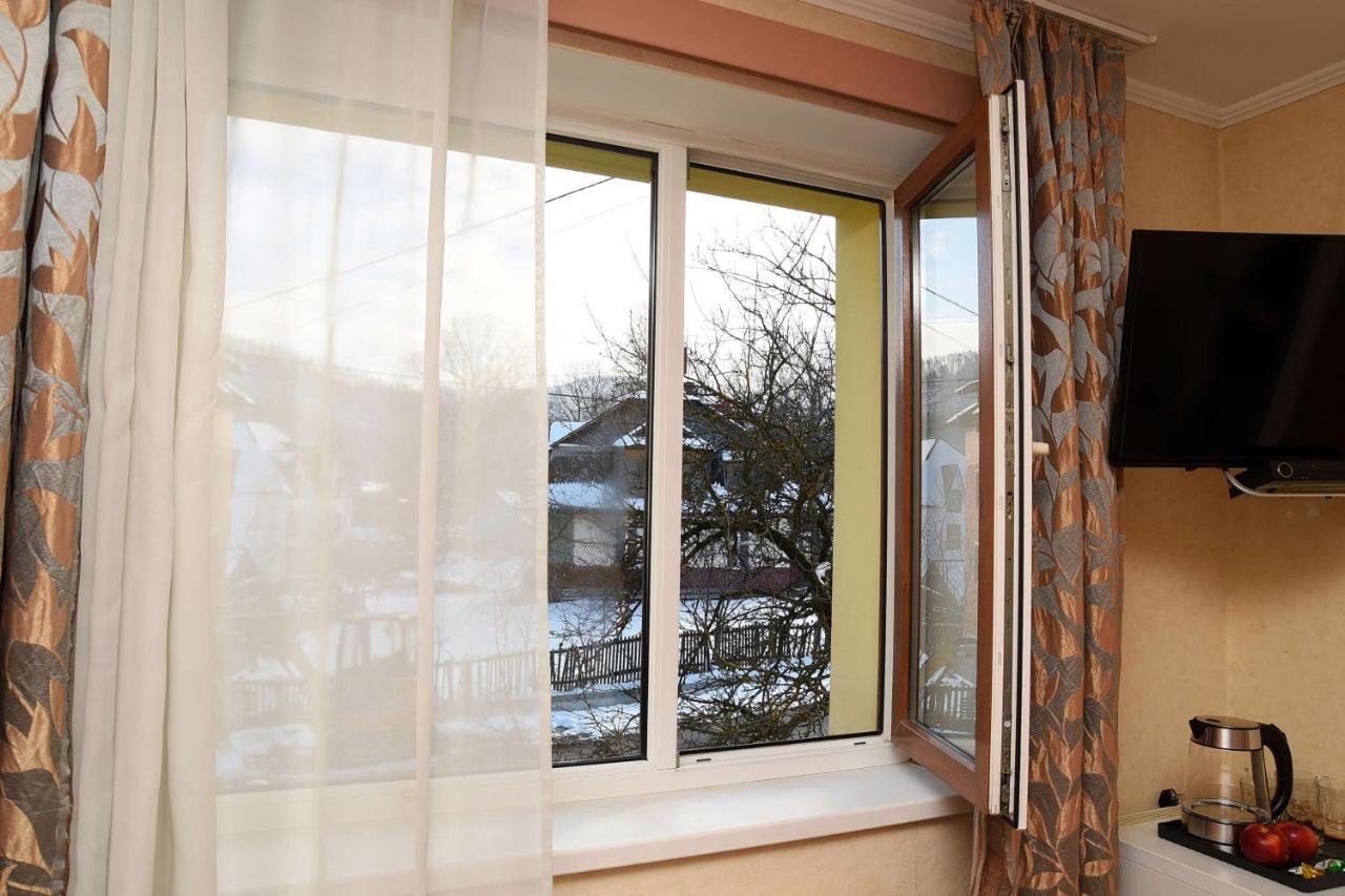 Oskolok Dovbusha Mini-Hotel Jaremtsche Exterior foto