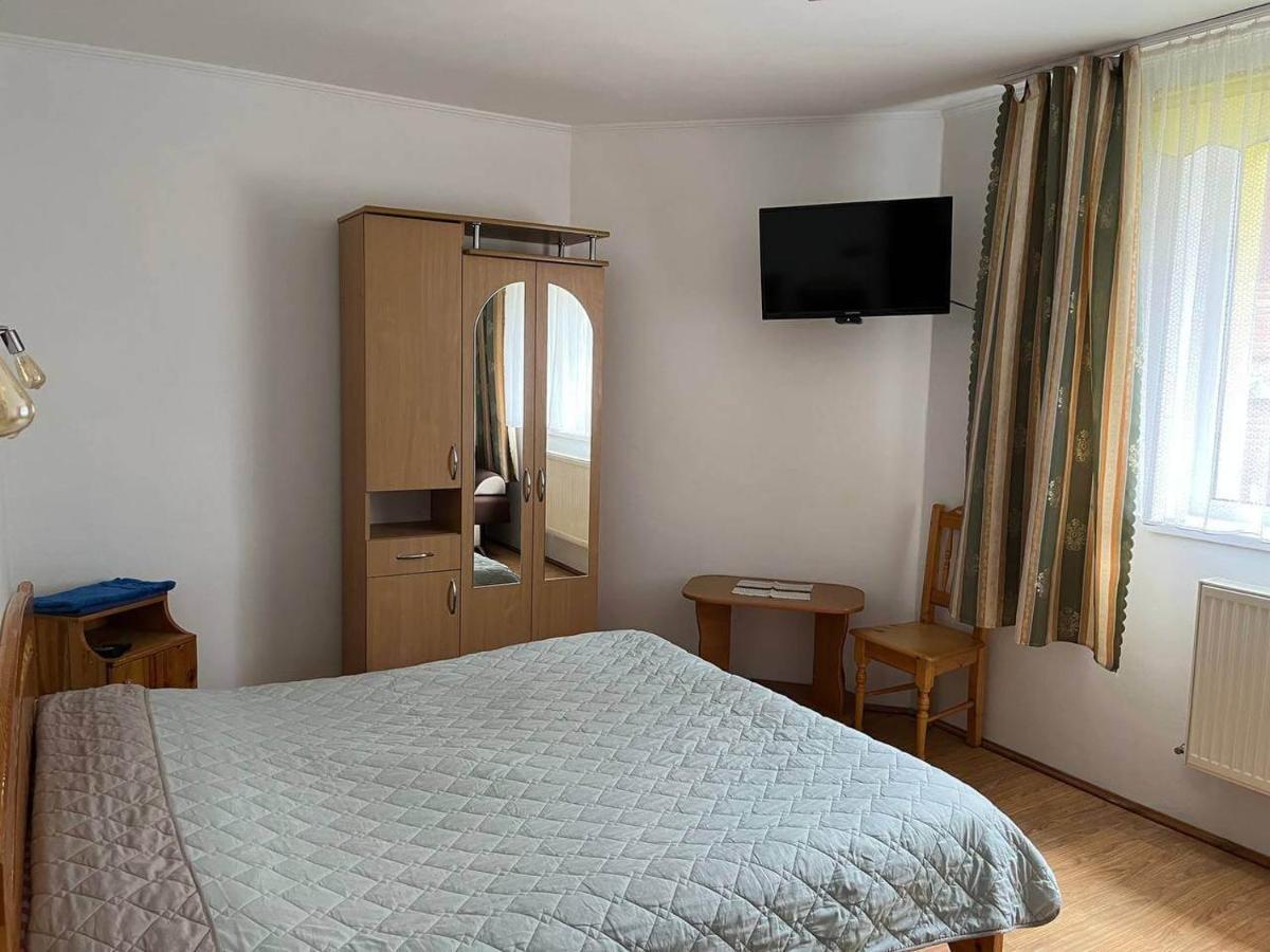 Oskolok Dovbusha Mini-Hotel Jaremtsche Exterior foto