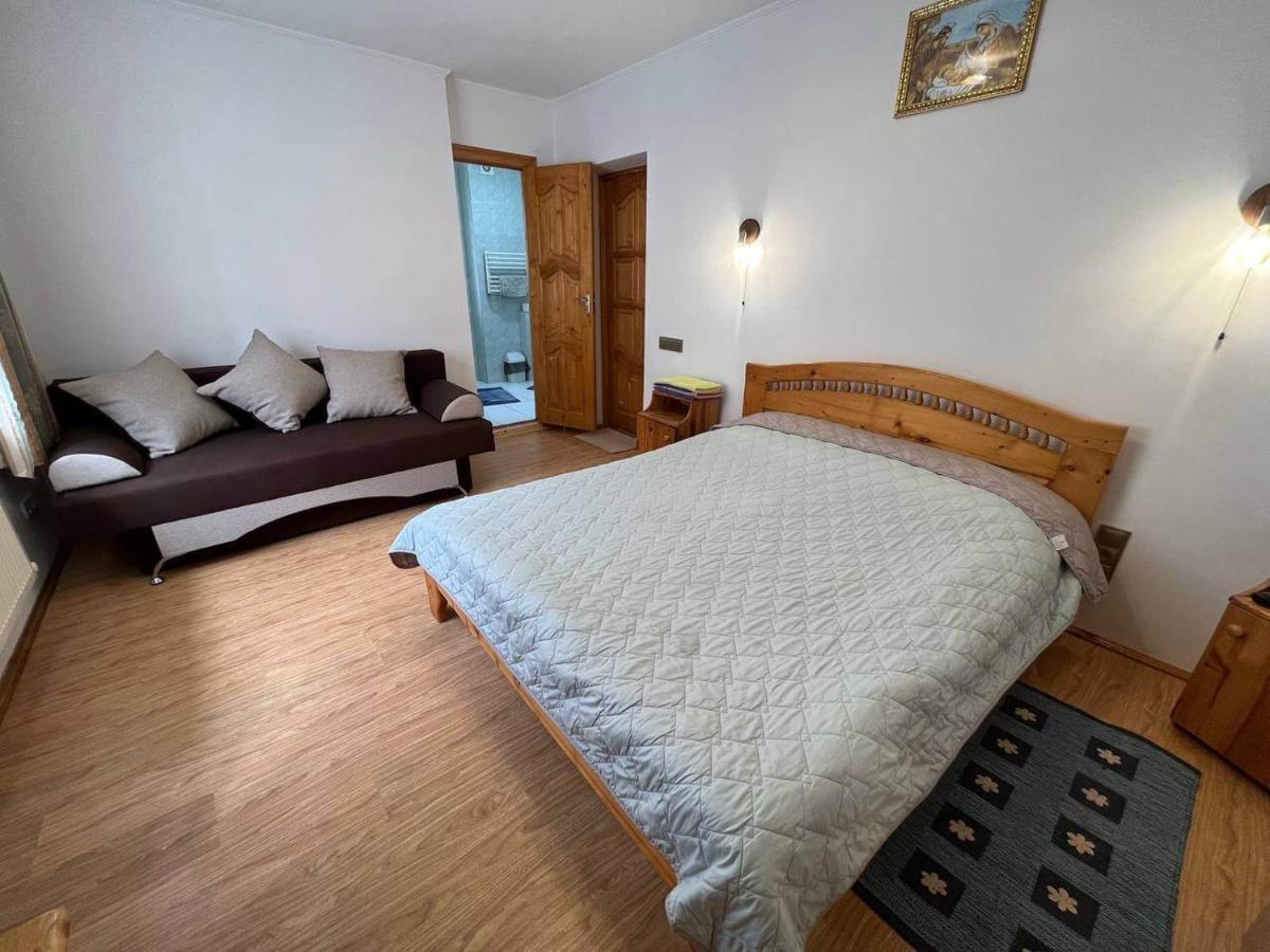 Oskolok Dovbusha Mini-Hotel Jaremtsche Exterior foto